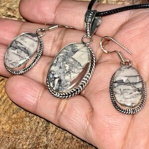 Porcelain Jasper Pendant & Earrings Set